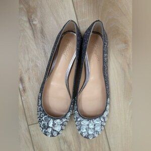 EUC- Jewel BADGLEY MISCHKA- JEWELLED FLATS - 6.5 size